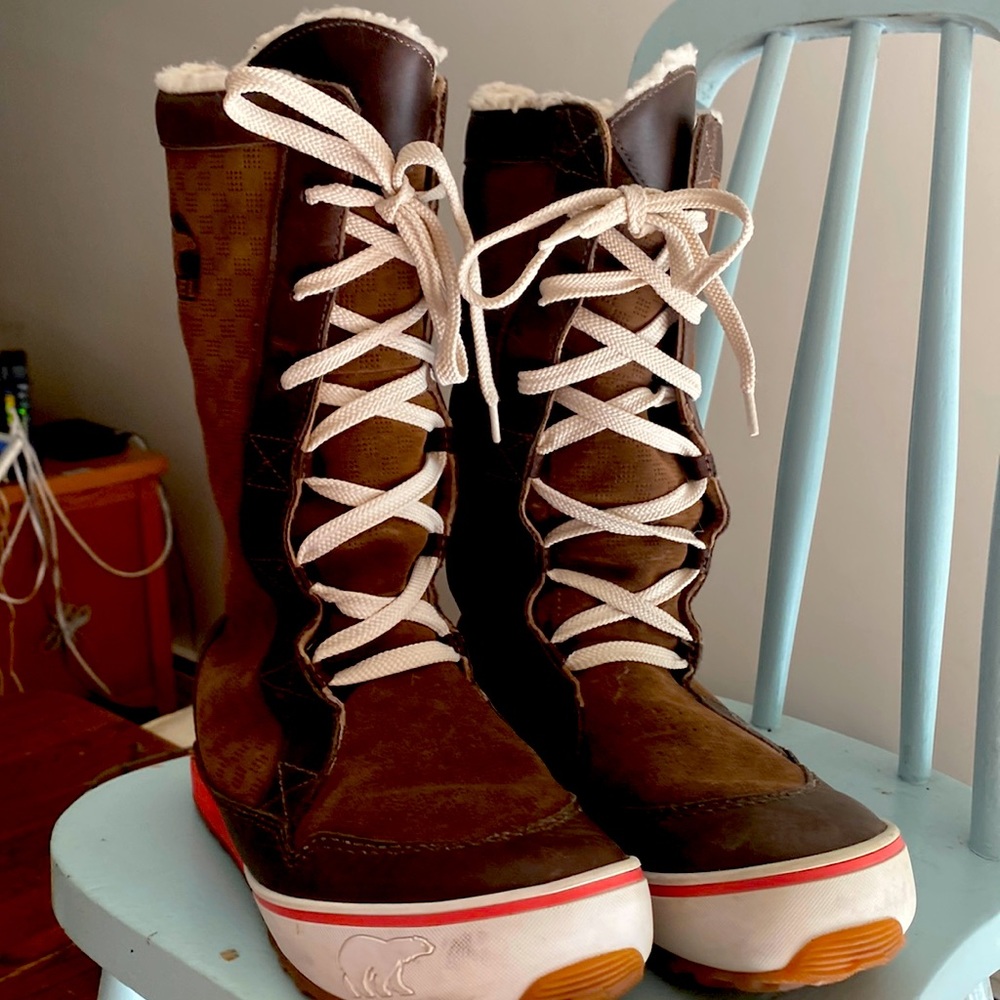 Sorel womens winter boots size 9